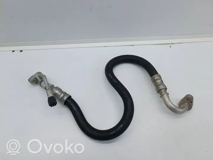 BMW X3 F25 Air conditioning (A/C) pipe/hose 9228240