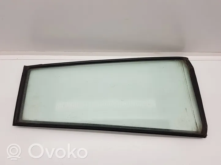 Toyota Land Cruiser (J100) Takakulmaikkunan ikkunalasi 43R00033