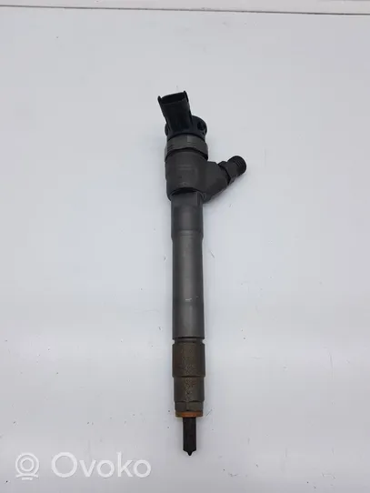 Nissan X-Trail T32 Fuel injector 0445110546