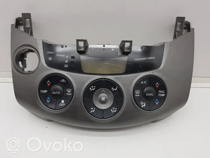 Toyota RAV 4 (XA30) Oro kondicionieriaus/ klimato/ pečiuko valdymo blokas (salone) 5590042361