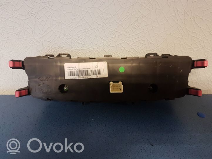 Toyota Avensis T270 Oro kondicionieriaus kita detalė 5590005310