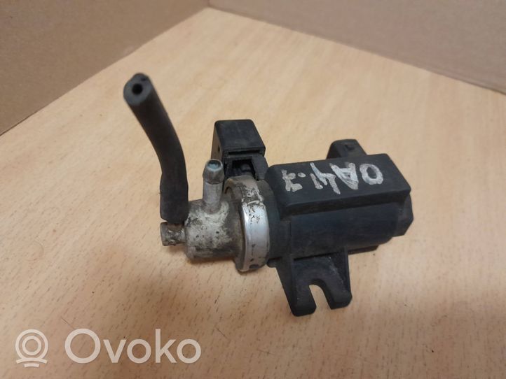 Opel Astra F Solenoidinis vožtuvas PA66GF353