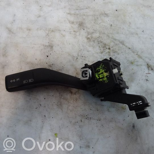 1K0953513 Skoda Octavia Mk2 (1Z) Wiper turn signal indicator stalk