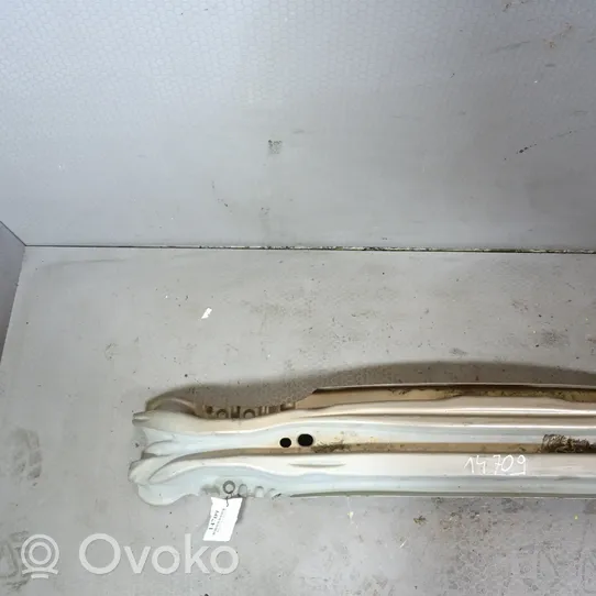 Volvo V40 Traversa di supporto paraurti posteriore 