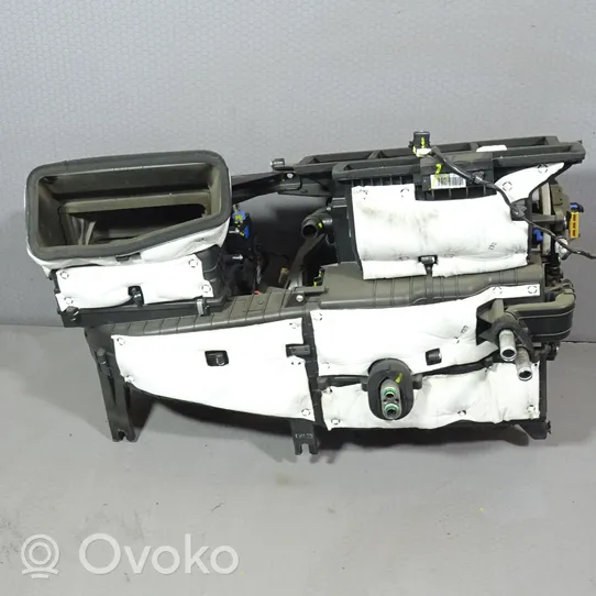 Hyundai ix35 Interior heater climate box assembly 97200-2Y041