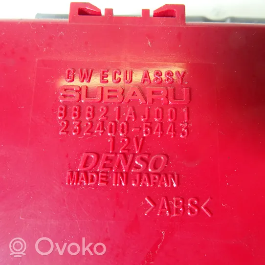 Subaru Outback Calculateur moteur ECU 88821AJ001