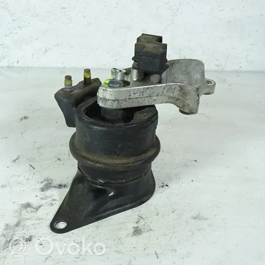 Honda Civic Engine mount vacuum valve 