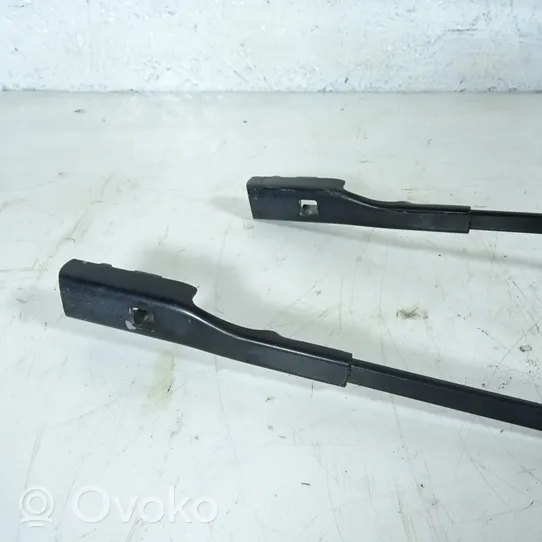 Volkswagen Jetta VI Front wiper blade arm 5C7955409