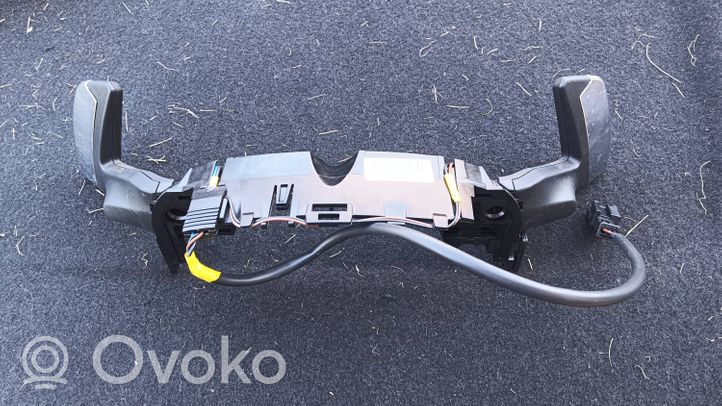 Peugeot 208 Manetki / Pokrętła / Łopatki zmiany biegów 96756731ZD