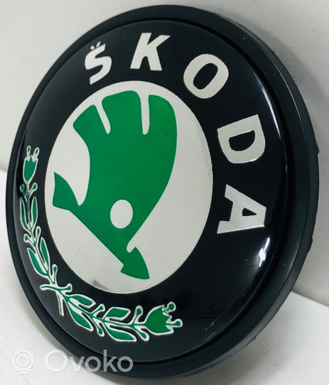 Skoda Rapid (NH) Enjoliveur d’origine 6U0601151L