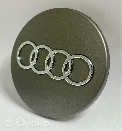 Audi A8 S8 D2 4D Borchia ruota originale 8D0601170