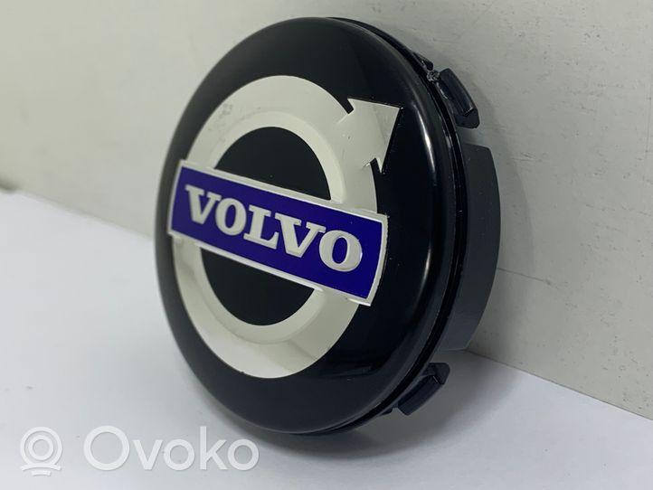 Volvo V50 Dekielki / Kapsle oryginalne 3546923