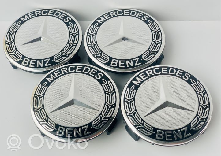 Mercedes-Benz E W210 Borchia ruota originale A1714000025