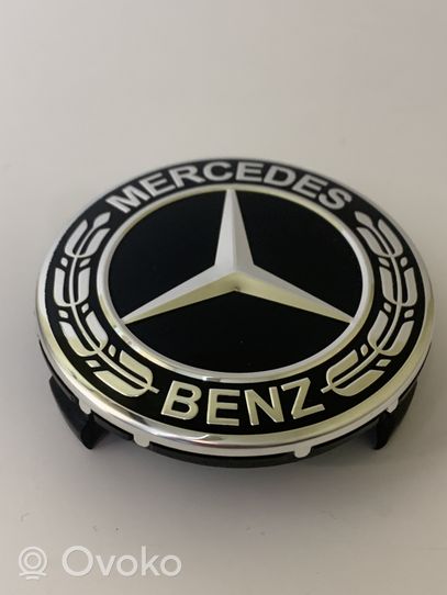 Mercedes-Benz C W204 Rūpnīcas varianta diska centra vāciņš (-i) A1714000025