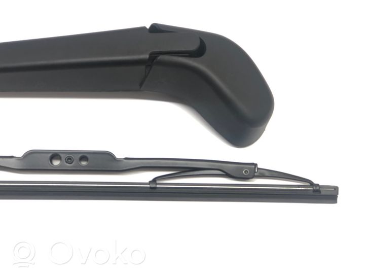 Ford C-MAX I Rear wiper blade 4M51A17406AA