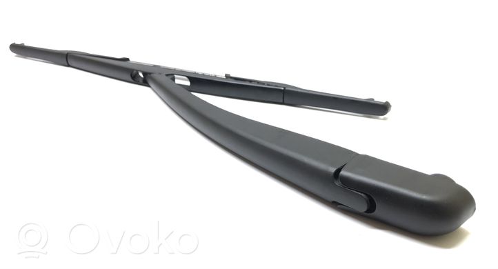 Volvo C30 Rear wiper blade arm 31290075