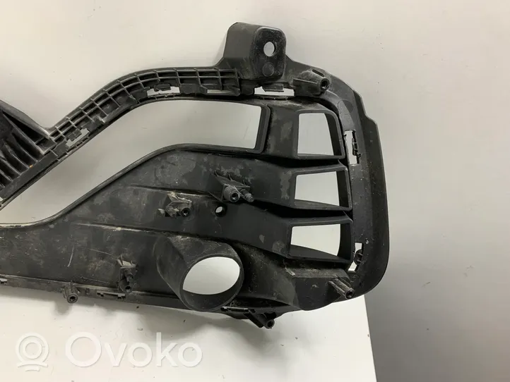 Hyundai i30 Mascherina inferiore del paraurti anteriore 86564G4AEO