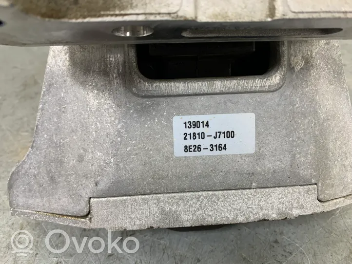 Hyundai i30 Variklio pagalvė 21810J7100