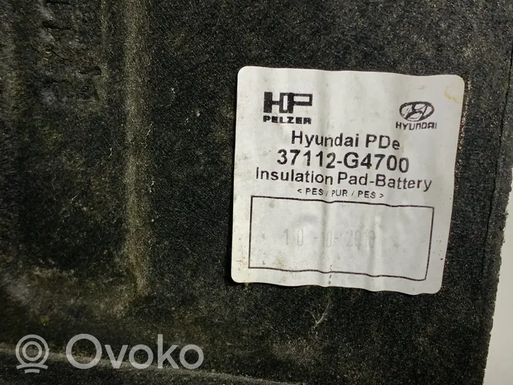 Hyundai i30 Vassoio scatola della batteria 37112G4700