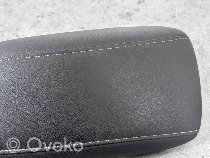 Ford Mondeo MK V Armrest DS73F045C74