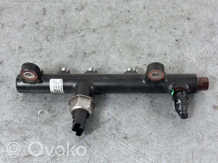 Ford Mondeo MK V Kraftstoffverteiler Einspritzleiste Verteilerrohr 94675G01