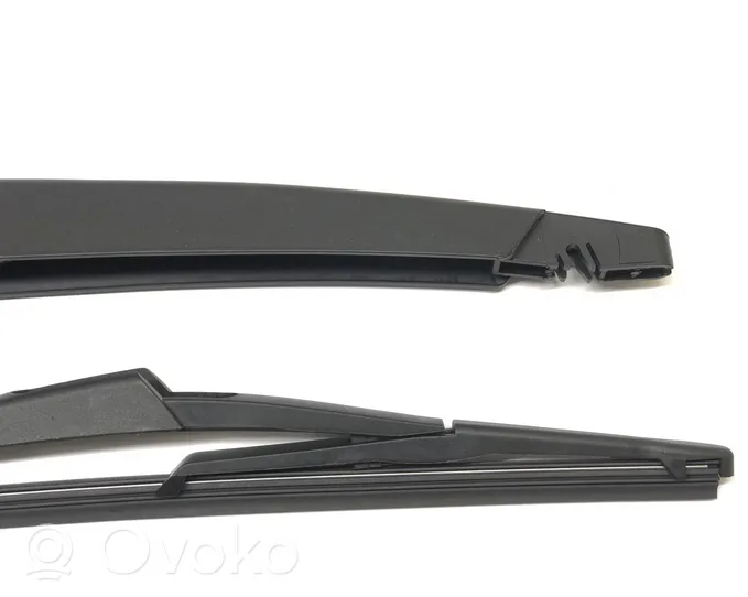 Mercedes-Benz C W204 Rear wiper blade arm A2048202245