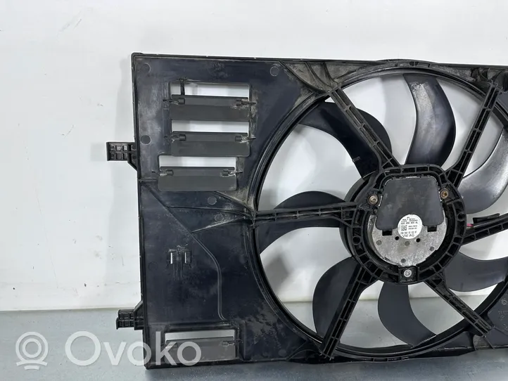 Volkswagen Golf VII Radiator cooling fan shroud 5Q0121205