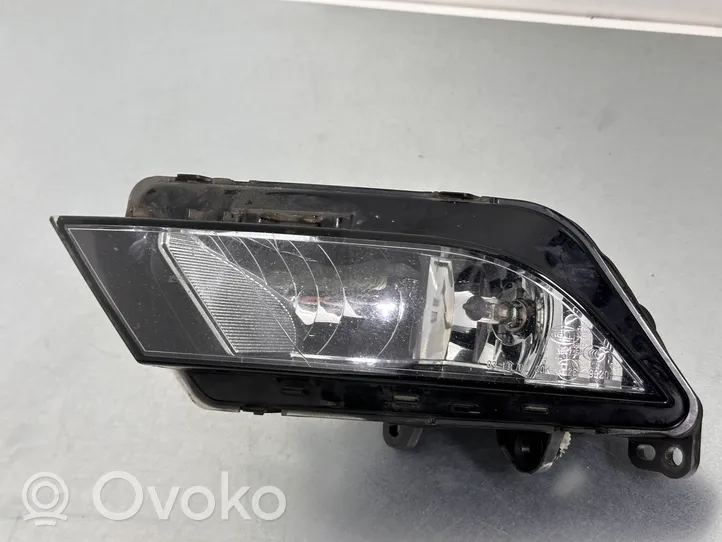 Seat Leon (5F) Światło przeciwmgłowe przednie 1NE011077