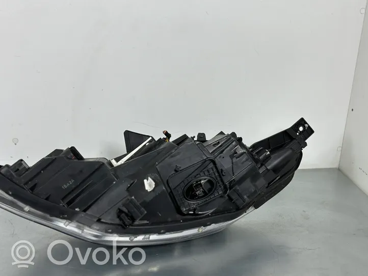 KIA Optima Headlight/headlamp 92102D4190