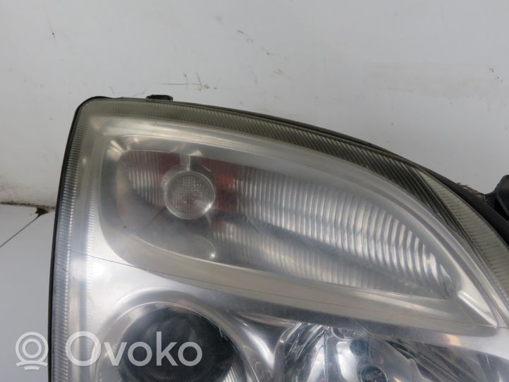 Opel Signum Lampa przednia 