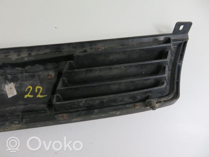 FSO Polonez Grille de calandre avant 