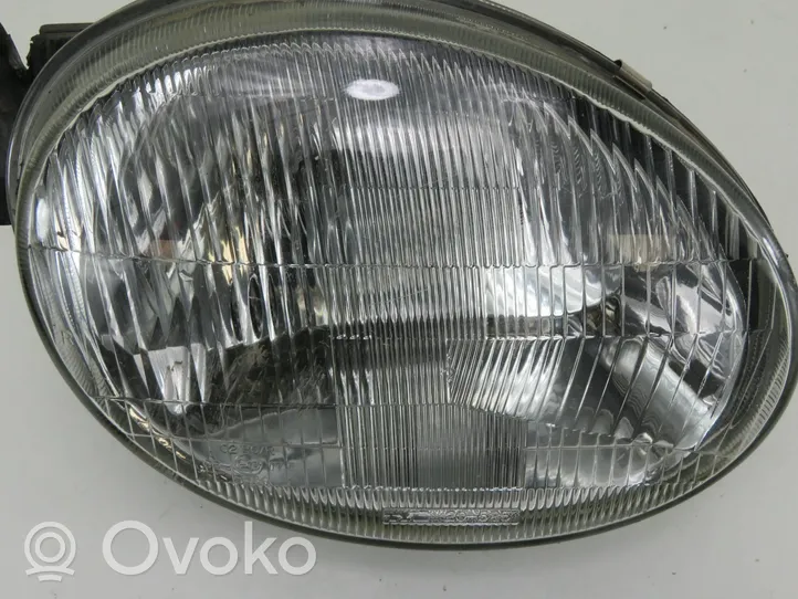 Toyota Corolla E110 Lampa przednia 