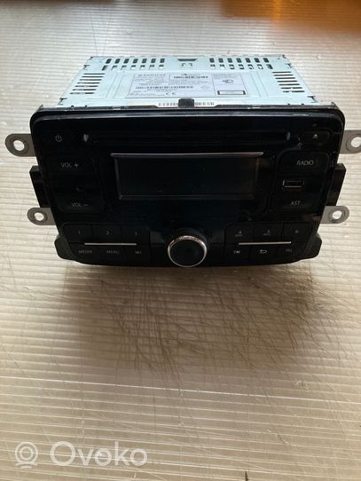 Renault Captur Panel / Radioodtwarzacz CD/DVD/GPS 281155590R