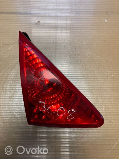 Peugeot 3008 I Lampy tylnej klapy bagażnika 9683461080