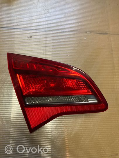 Opel Meriva B Lampy tylnej klapy bagażnika 13260838