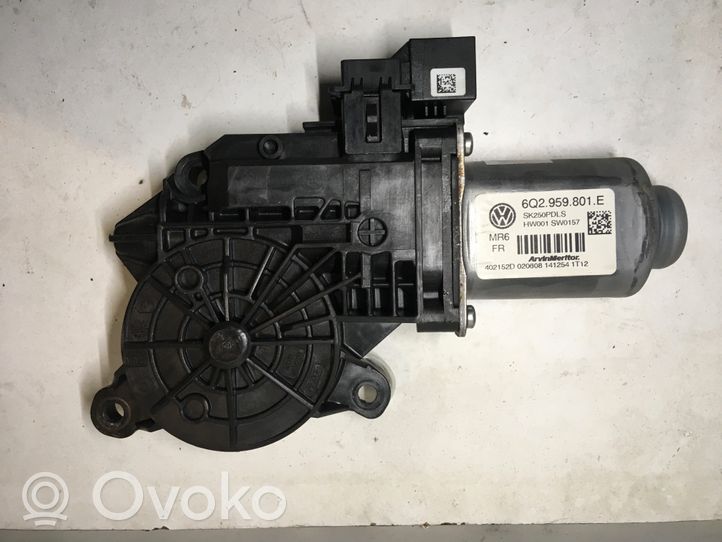 Volkswagen Transporter - Caravelle T5 Front door window regulator motor 6Q2959801E