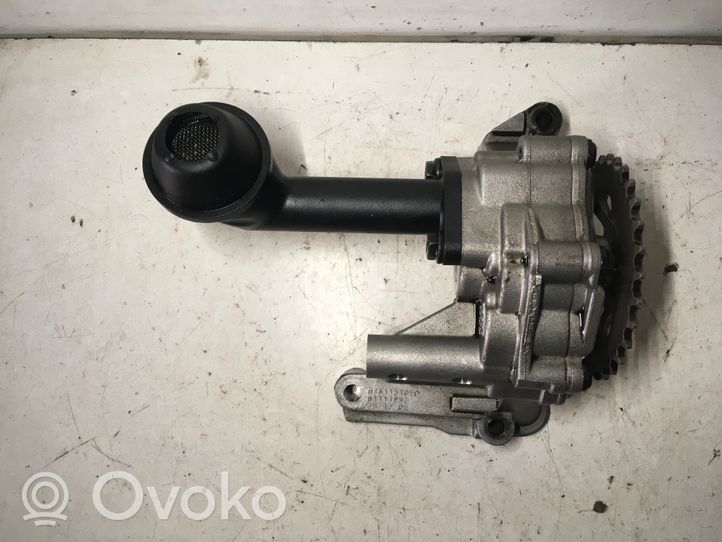 Volkswagen Caddy Oil pump 038115105D