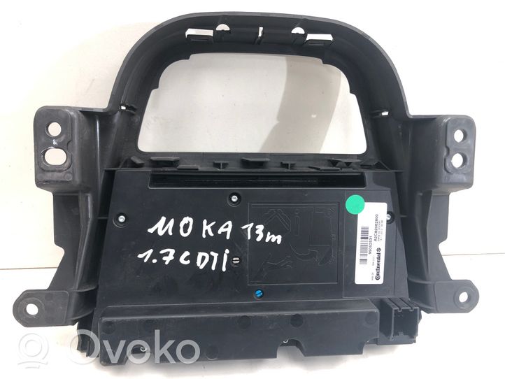 Opel Mokka Radio/GPS head unit trim 95052531