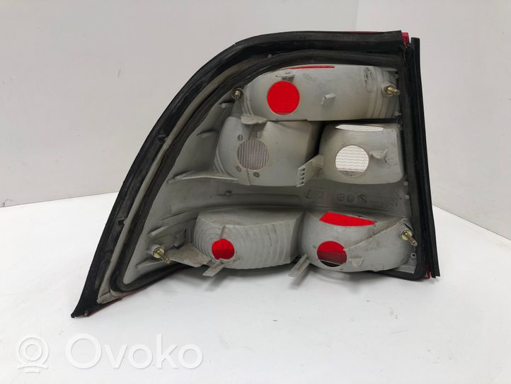 Opel Vectra B Lampa tylna 37360748