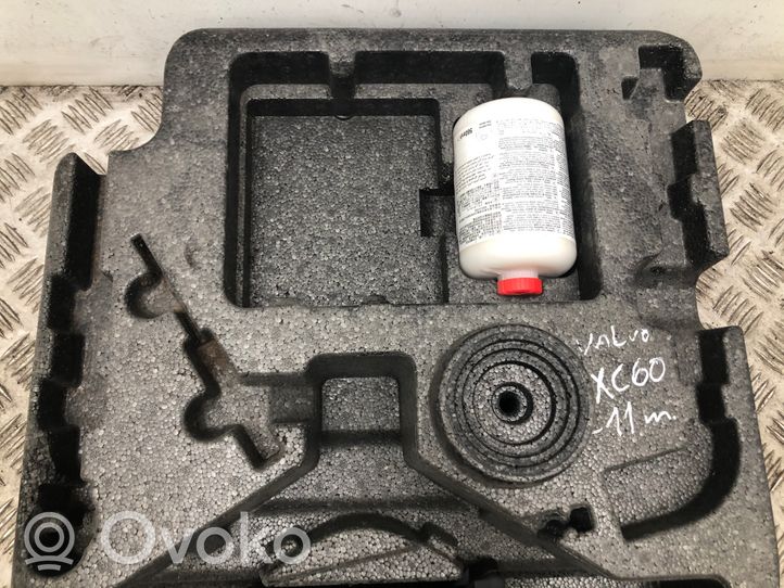 Volvo XC60 Garniture de section de roue de secours 