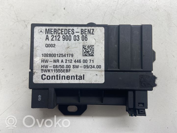 Citroen C4 Grand Picasso Polttoaineen ruiskutuspumpun ohjainlaite/moduuli 2129000306