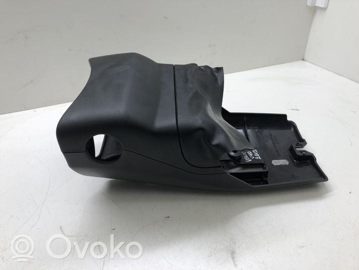 Volvo V40 Garniture de colonne de volant 1303815