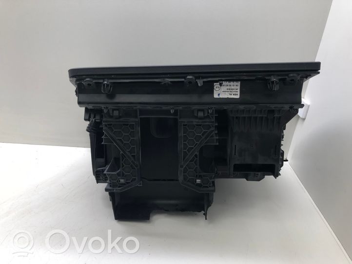 Volkswagen PASSAT B8 Hansikaslokerosarja 3G2857097