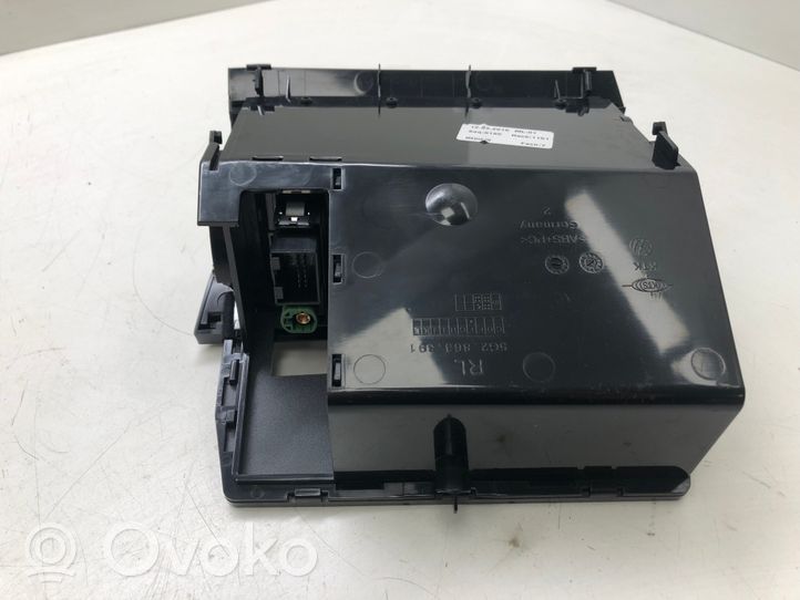 Volkswagen Golf VII Glove box central console 5G2863391