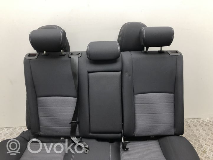 Toyota Avensis T270 Set interni 