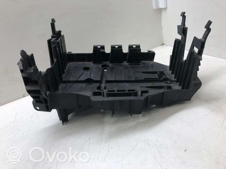 Citroen C5 Boîte de batterie 9686469580