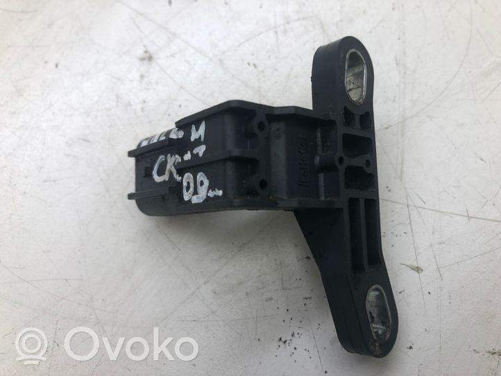 Mazda CX-7 Sensore di posizione dell’albero motore L3K918221