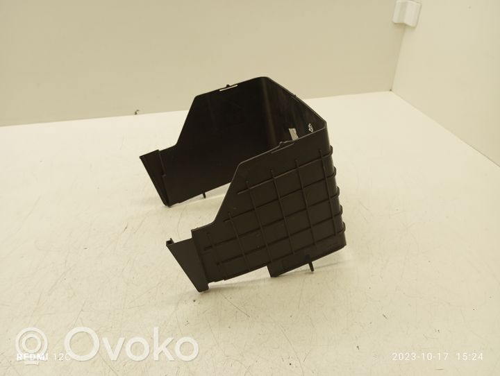 Audi Q3 8U Support boîte de batterie 