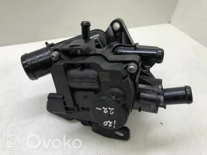 Hyundai i20 (BC3 BI3) Boîtier de thermostat / thermostat 550243