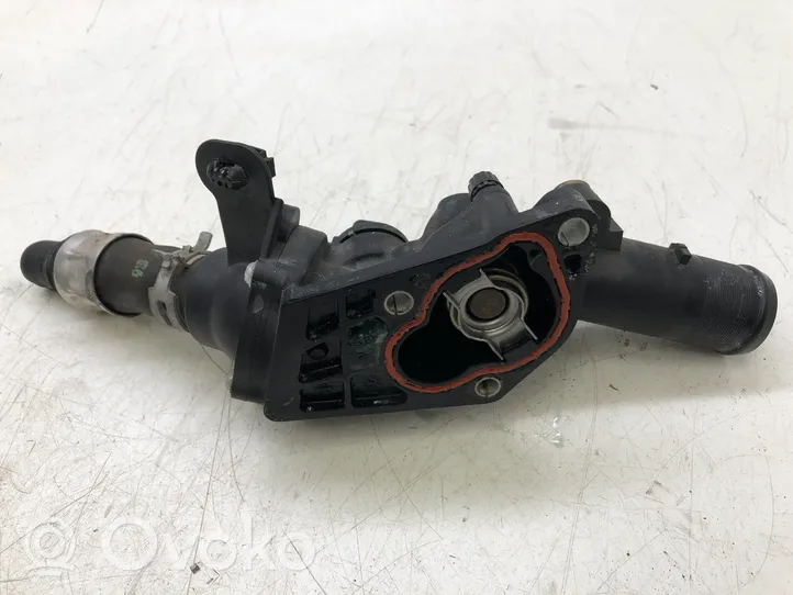 Nissan Qashqai Termostato/alloggiamento del termostato 110602770R